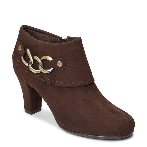 Shoes - Dark Brown Chain Accent Heel Ankle Bootie Boot 9.5